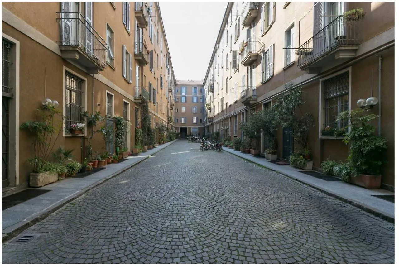 Apartamento Splendido Bilocale In Via Orti - A Pochi Metri Dal Policlinico Milán